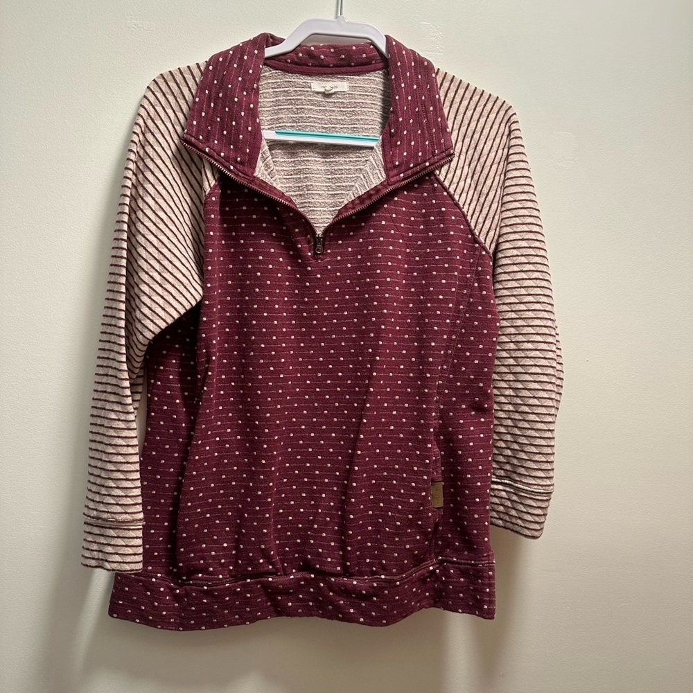 Maurices maroon and cream 1/4 zip